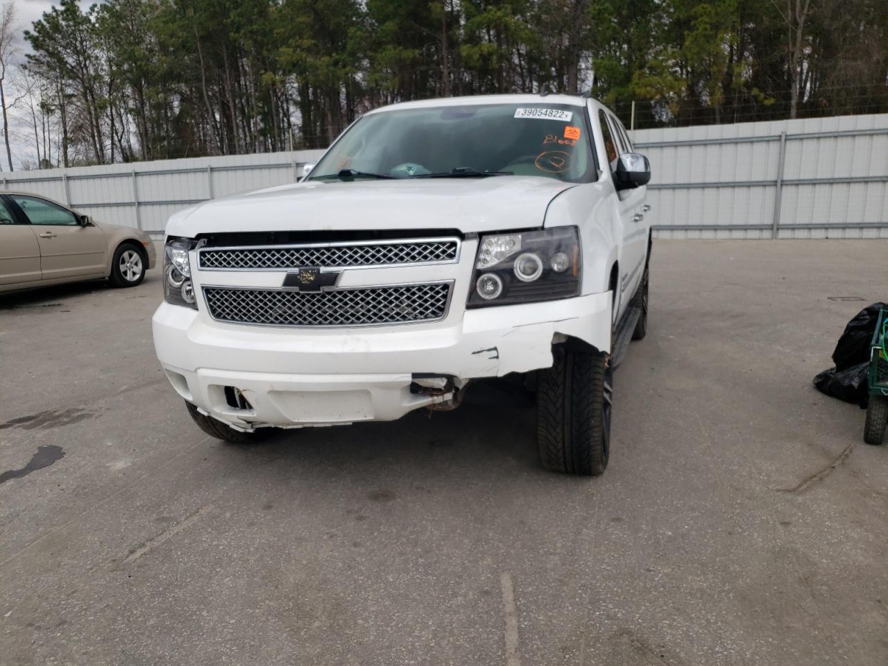 Photo 9 from auction – 2010 CHEVROLET TAHOE C150 with VIN 1GNUCCE03AR101895