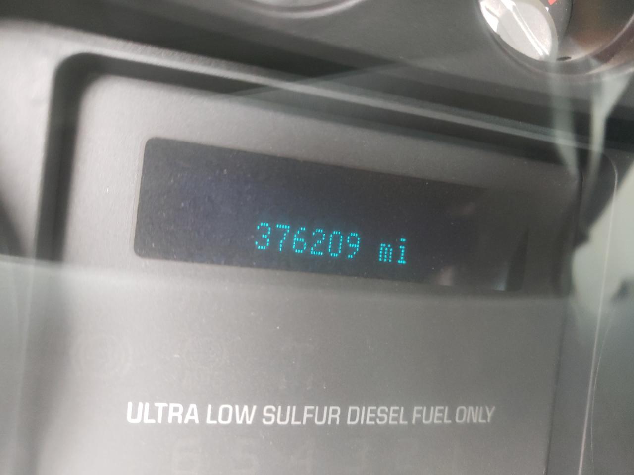 Photo 8 from auction – 2012 FORD F250 SUPER with VIN 1FT7X2BT3CEA05987
