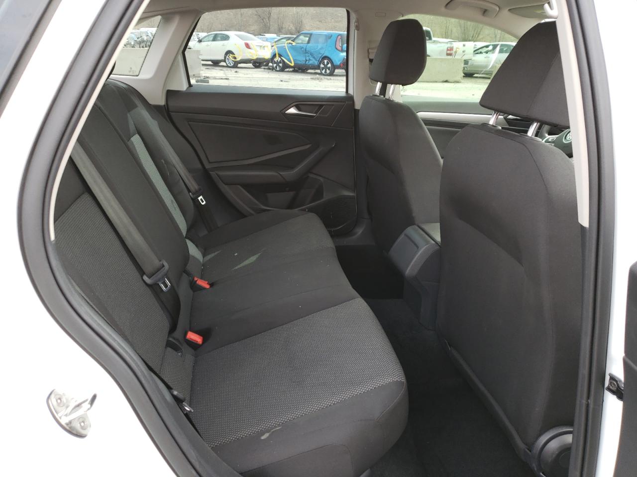 Photo 6 from auction – 2020 VOLKSWAGEN JETTA S with VIN 3VWCB7BU5LM070494