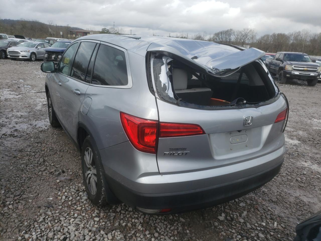 Photo 3 from auction – 2016 HONDA PILOT EXL with VIN 5FNYF5H82GB030198