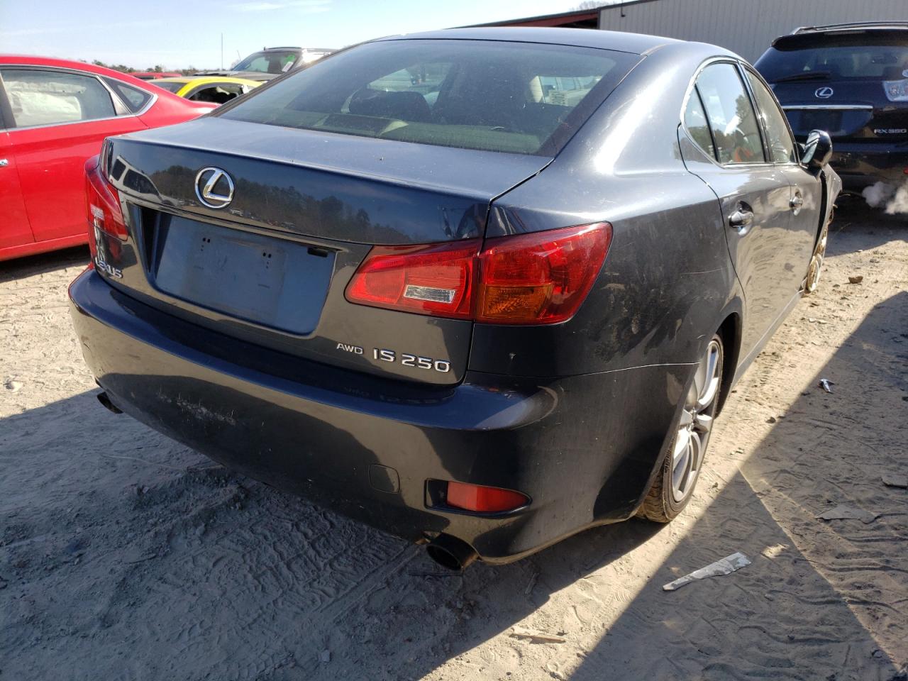 Photo 4 from auction – 2006 LEXUS IS 250 with VIN JTHCK262462001031