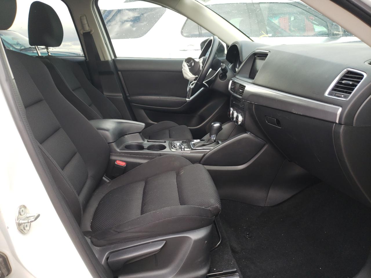 Photo 5 from auction – 2016 MAZDA CX-5 TOURI with VIN JM3KE4CY5G0879645