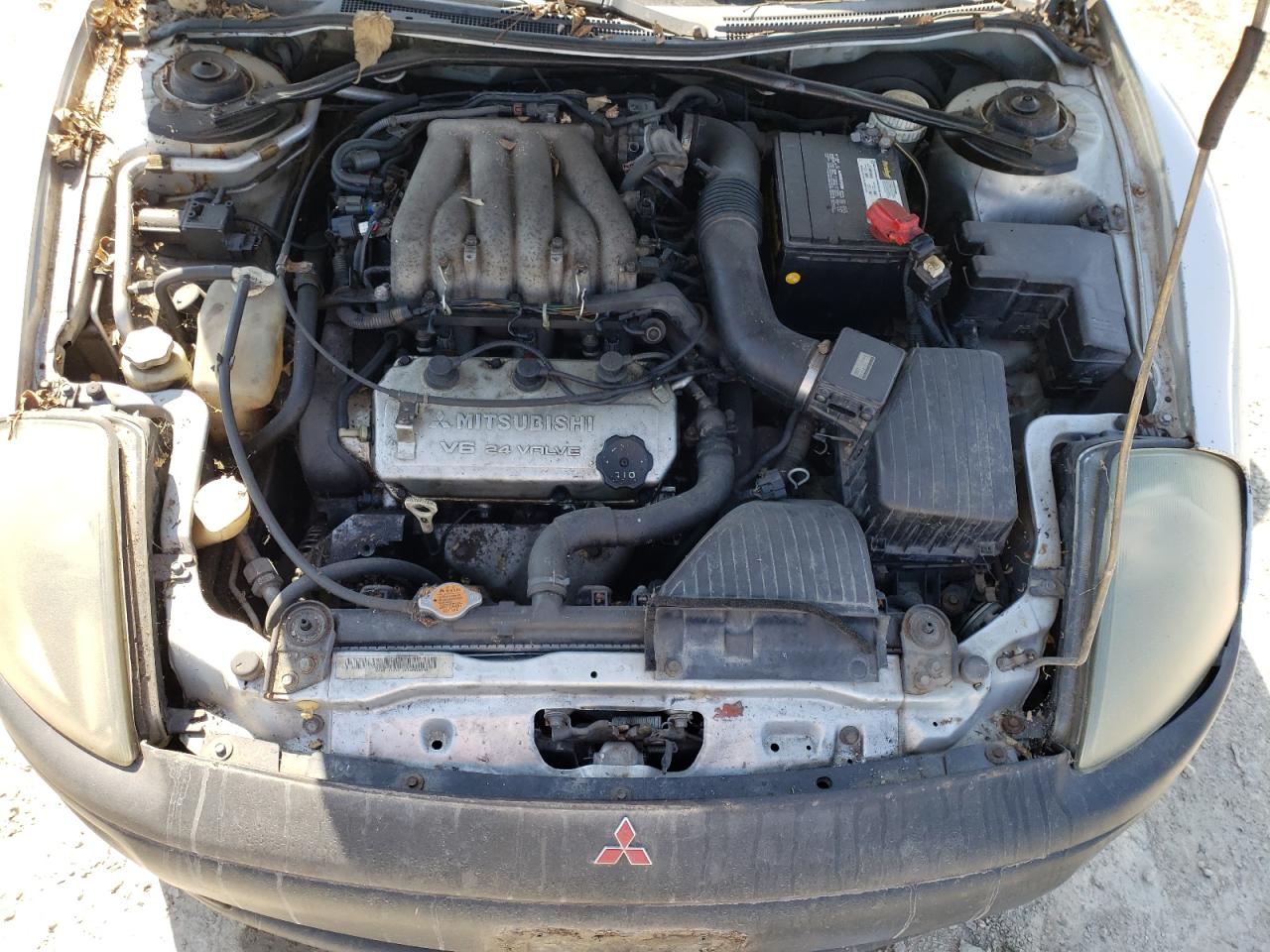 Photo 7 from auction – 2000 MITSUBISHI ECLIPSE GT with VIN 4A3AC54L7YE016639