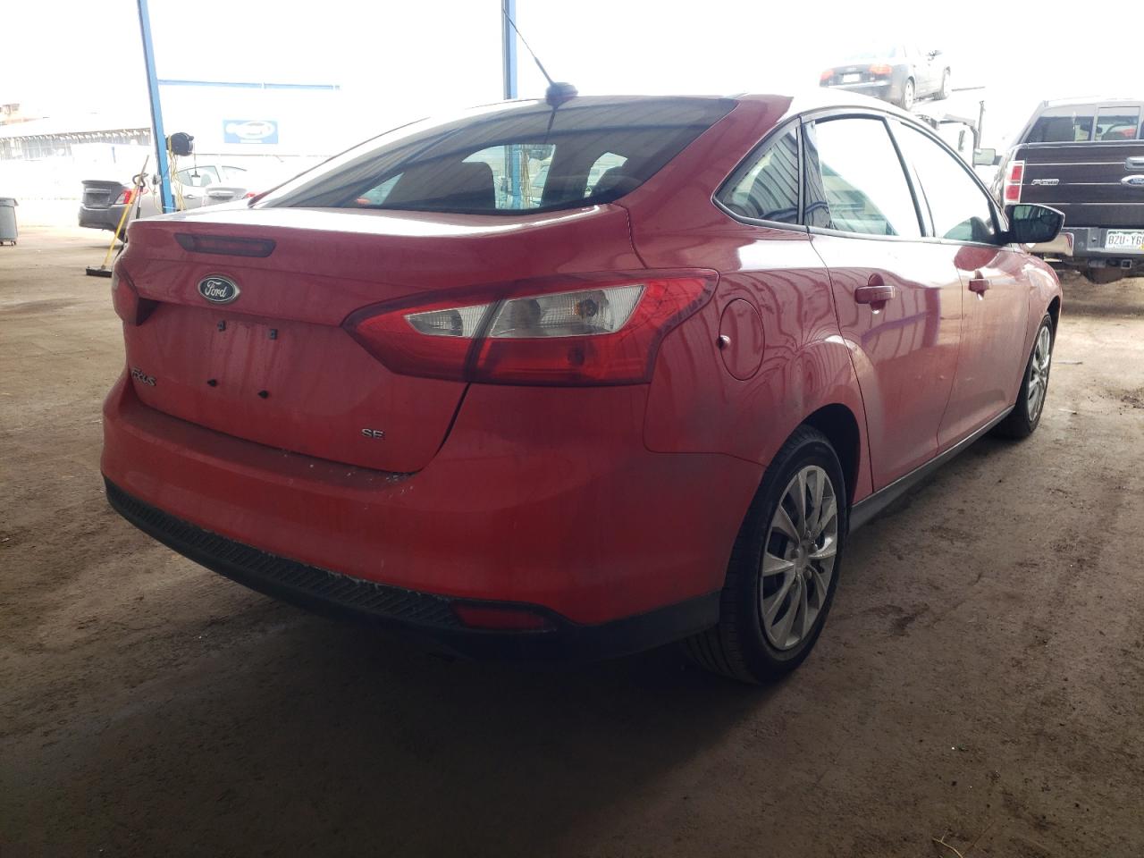Photo 4 from auction – 2012 FORD FOCUS SE with VIN 1FAHP3F27CL458281