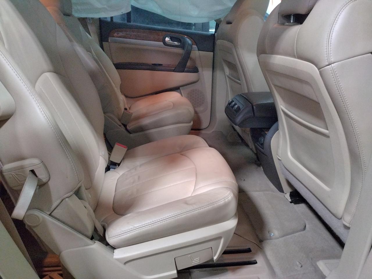 Фото 6 с аукциона – 2011 BUICK ENCLAVE CX с VIN 5GAKRBED6BJ168343