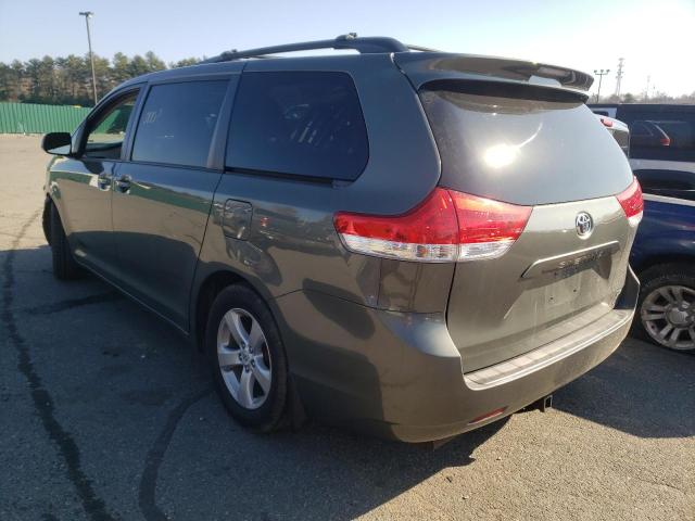 Zdjęcie 3 z aukcji – 2012 TOYOTA SIENNA LE z VIN 5TDKK3DC8CS194237
