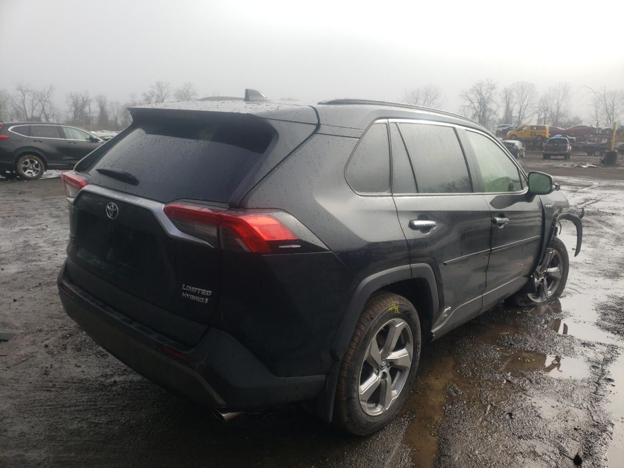 Photo 4 from auction – 2019 TOYOTA RAV4 LIMIT with VIN JTMDWRFV8KD502533