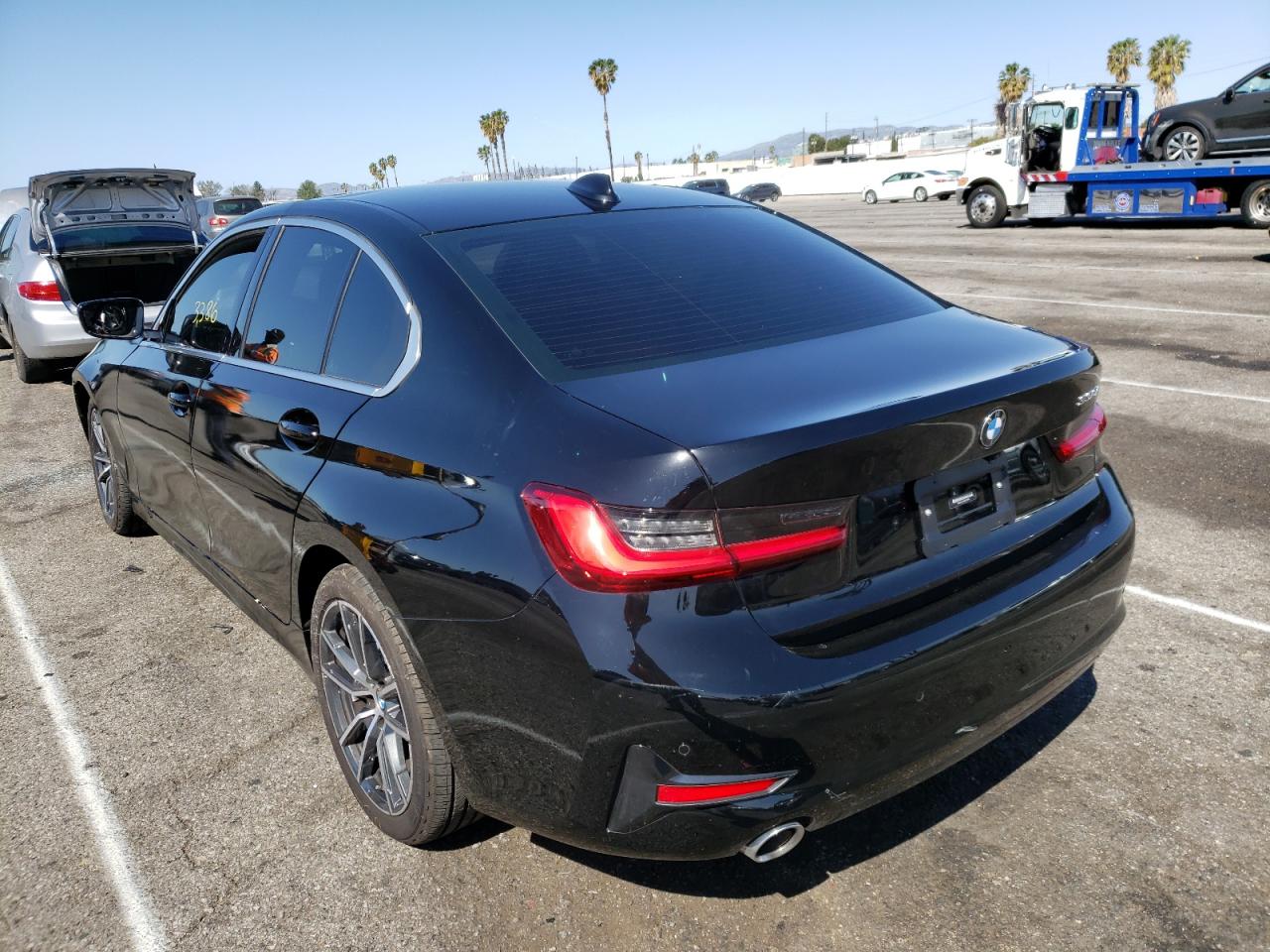 Photo 3 from auction – 2021 BMW 330I with VIN 3MW5R1J02M8C10091