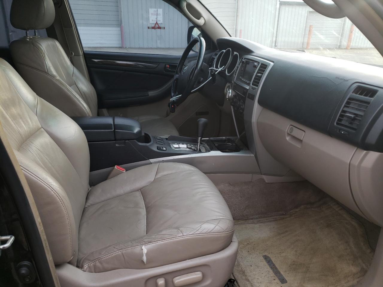 Photo 5 from auction – 2004 TOYOTA 4RUNNER LI with VIN JTEBT17RX48015778