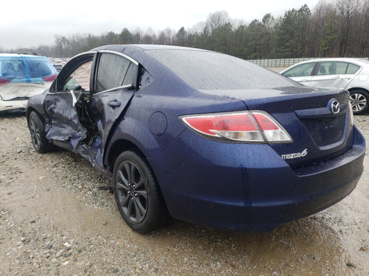 Photo 3 from auction – 2010 MAZDA 6 I with VIN 1YVHZ8BH4A5M20983
