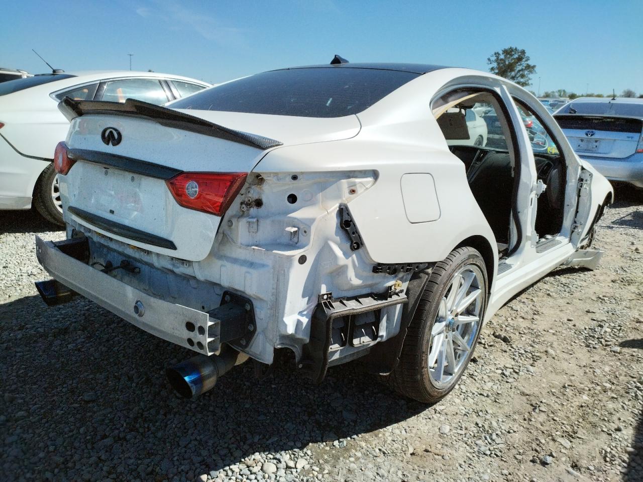 Photo 4 from auction – 2017 INFINITI Q50 PREMIU with VIN JN1EV7AP9HM741086