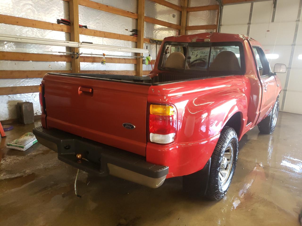 Photo 4 from auction – 1998 FORD RANGER with VIN 1FTYR10C4WPA00561