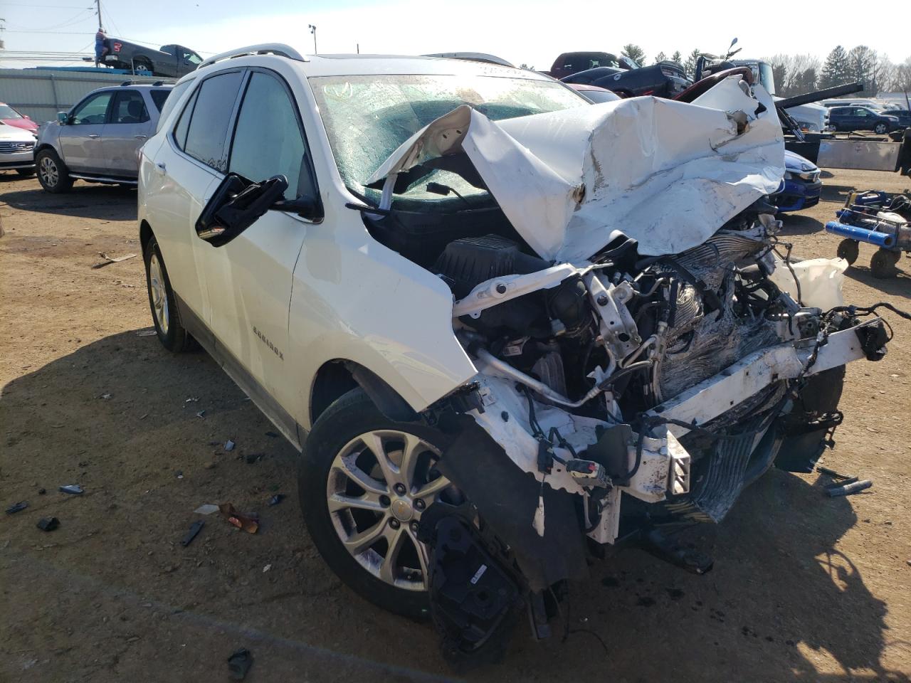 CHEVROLET EQUINOX LT 2018 with VIN 2GNAXSEV2J6139157 - Photo from auction