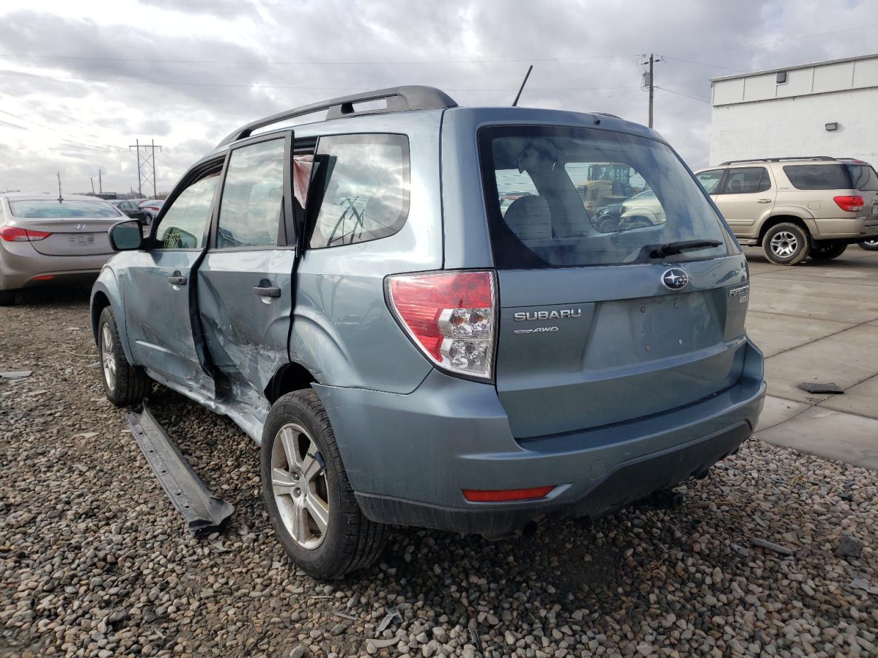 Photo 3 from auction – 2013 SUBARU FORESTER with VIN JF2SHABCXDH440489
