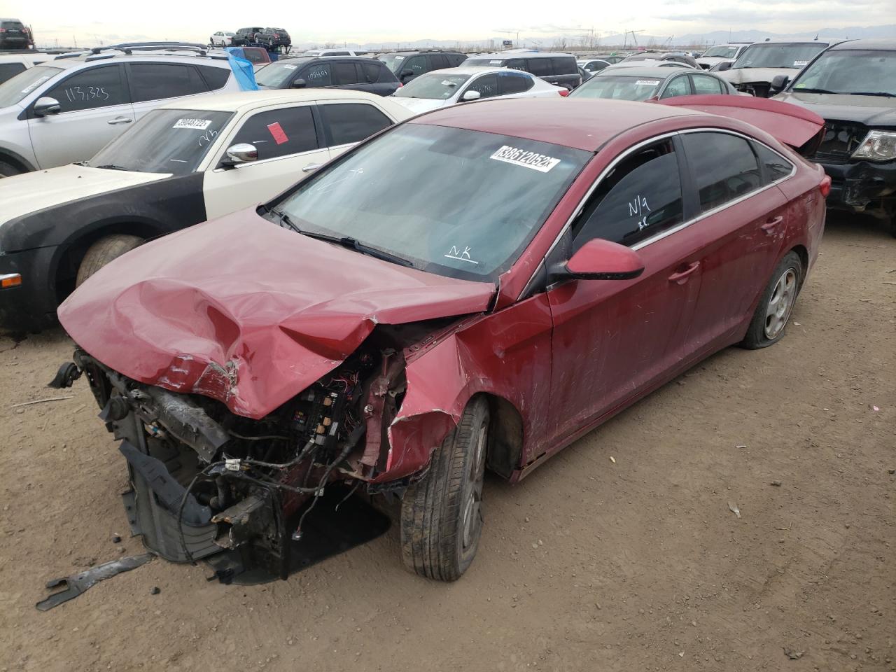 Photo 2 from auction – 2016 HYUNDAI SONATA SE with VIN 5NPE24AF3GH360564
