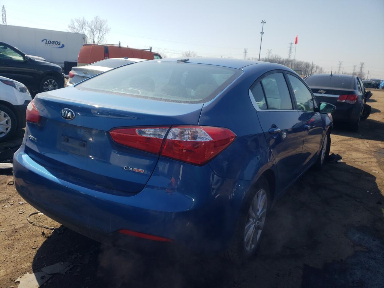 Photo 4 from auction – 2015 KIA FORTE EX with VIN KNAFX4A87F5316120