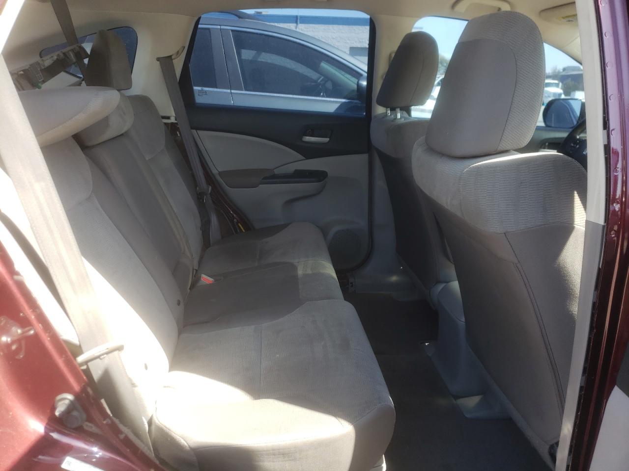 Photo 6 from auction – 2012 HONDA CR-V LX with VIN 5J6RM3H35CL045055