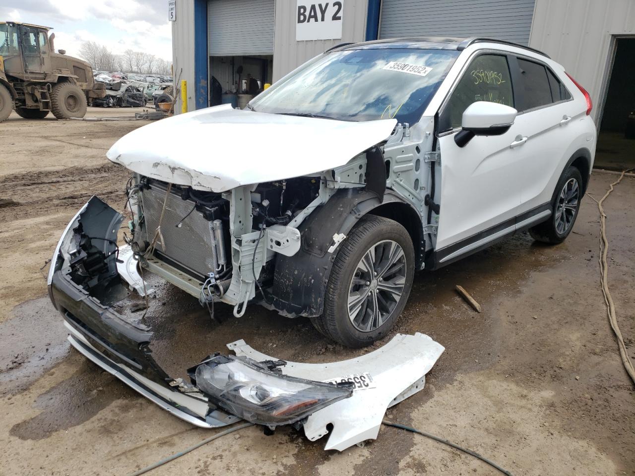 Photo 2 from auction – 2020 MITSUBISHI ECLIPSE CR with VIN JA4AT5AA9LZ018443