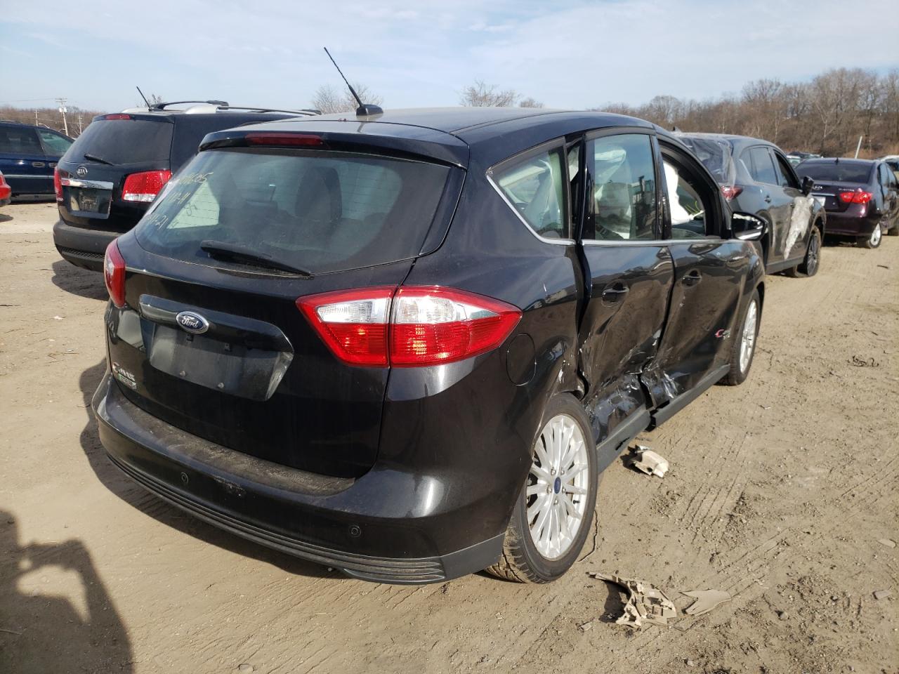 Photo 4 from auction – 2015 FORD C-MAX PREM with VIN 1FADP5CU1FL109976