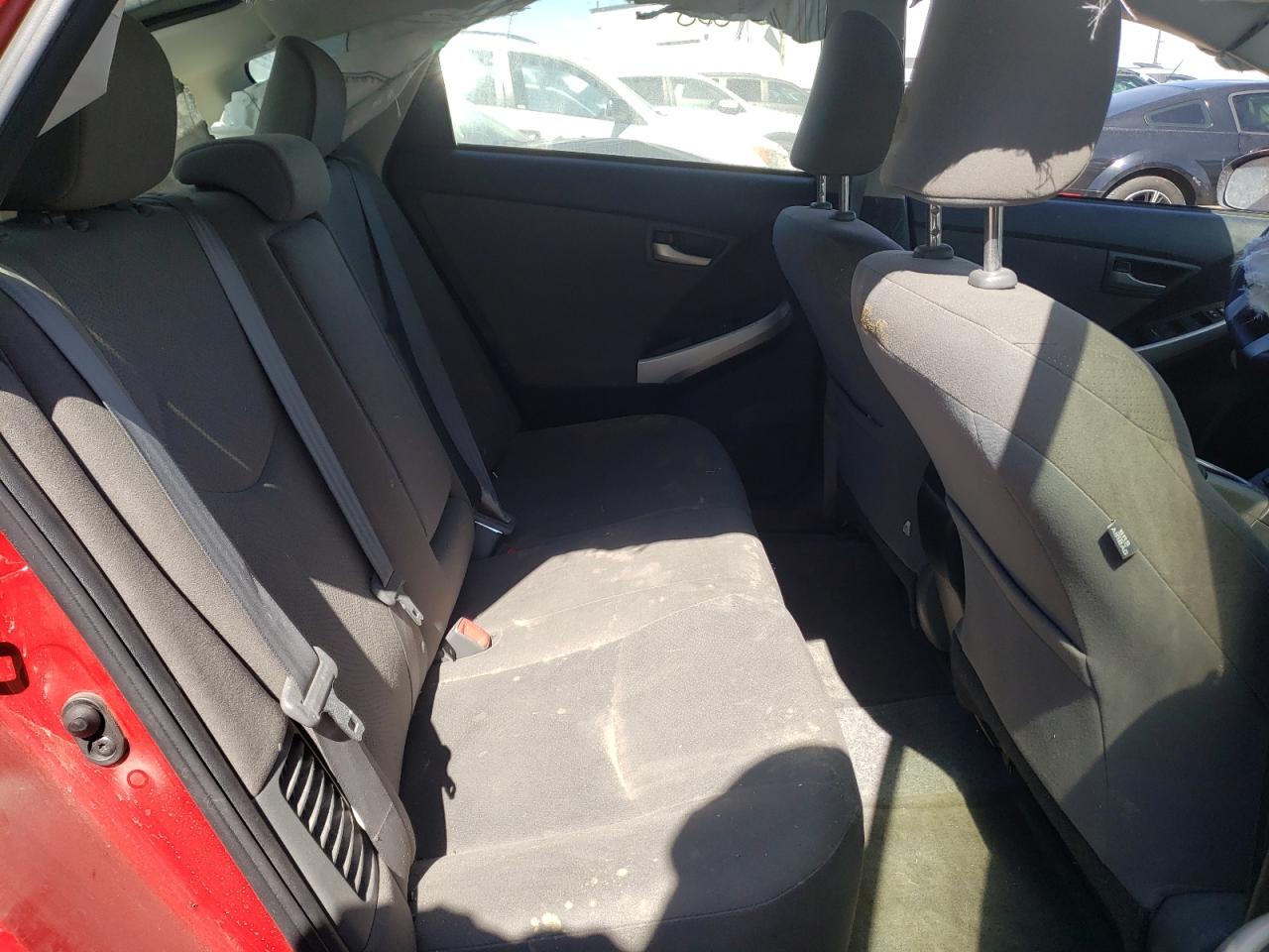 Photo 6 from auction – 2015 TOYOTA PRIUS with VIN JTDKN3DU4F0459162