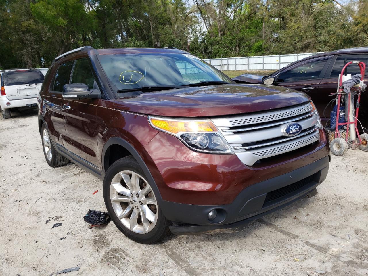 FORD EXPLORER X 2015 with VIN 1FM5K8D80FGB06264 - Photo from auction