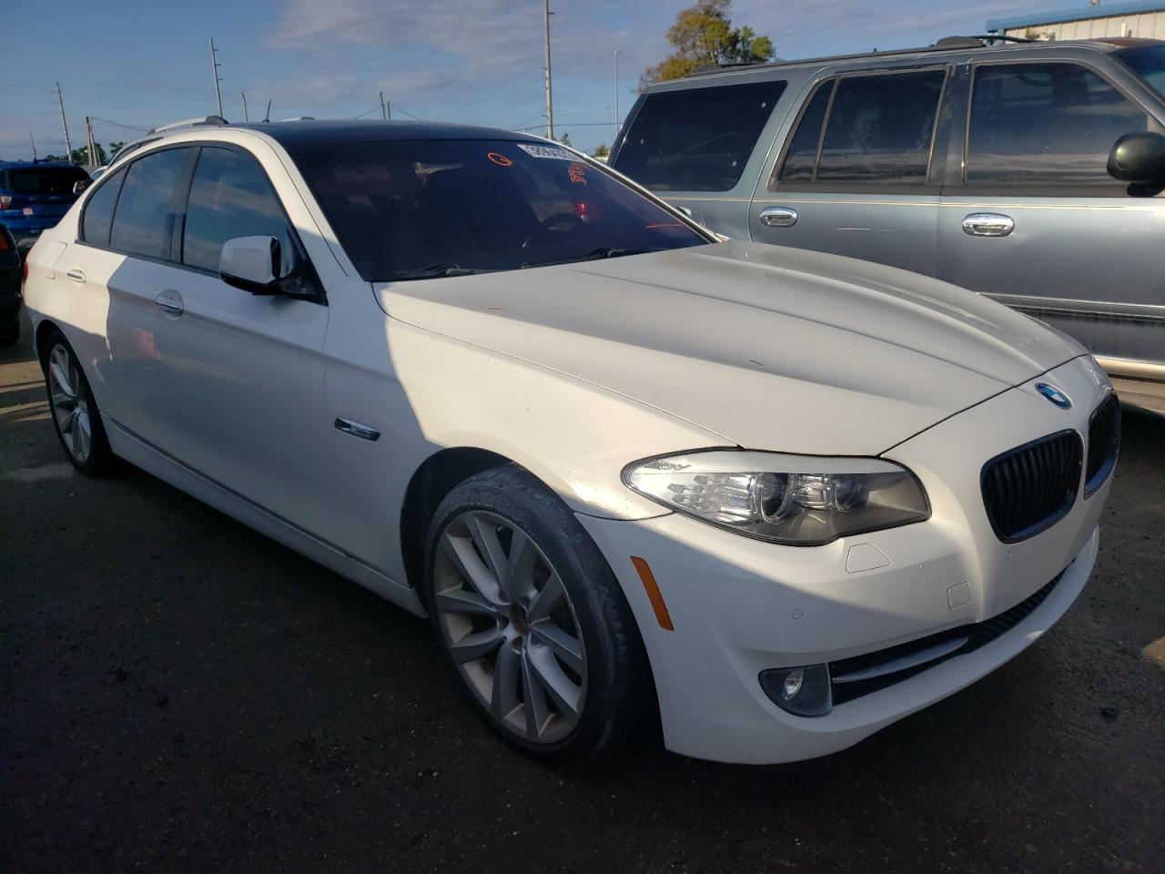 BMW 535 I 2011 with VIN WBAFR7C55BC608403 - Photo from auction