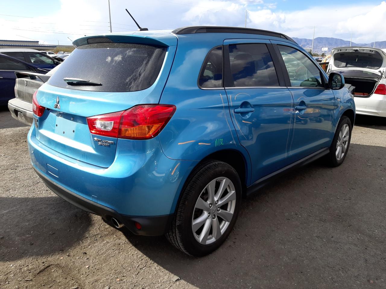 Photo 4 from auction – 2013 MITSUBISHI OUTLANDER with VIN 4A4AP4AU4DE009018