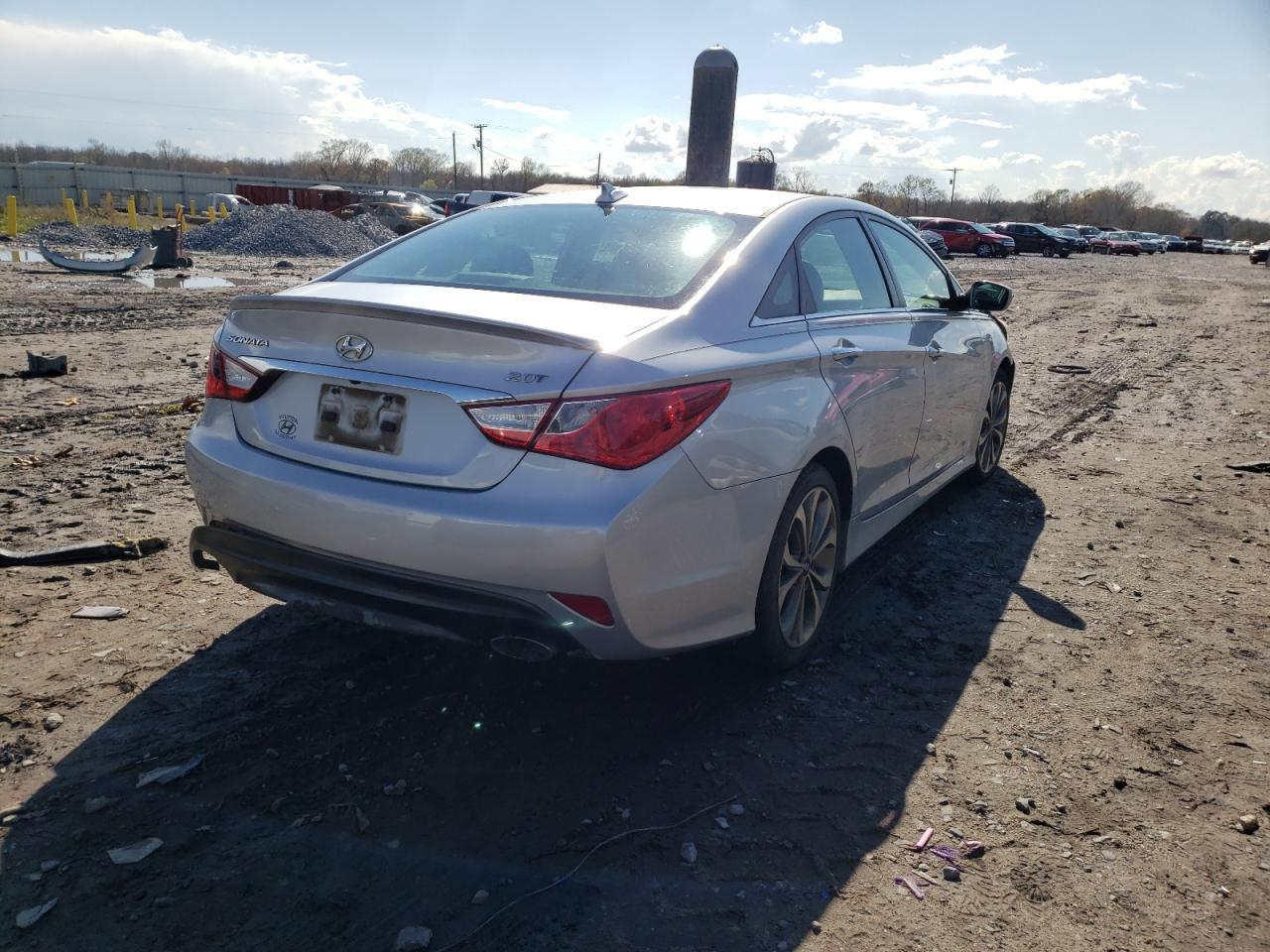 Photo 4 from auction – 2014 HYUNDAI SONATA SE with VIN 5NPEC4AB8EH855544