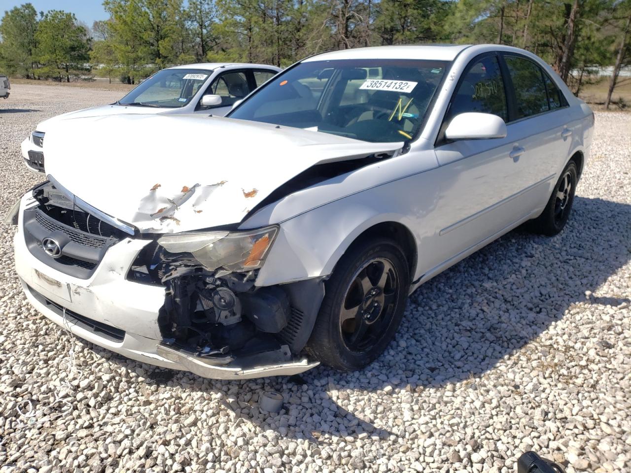 Photo 2 from auction – 2007 HYUNDAI SONATA SE with VIN 5NPEU46F67H157705