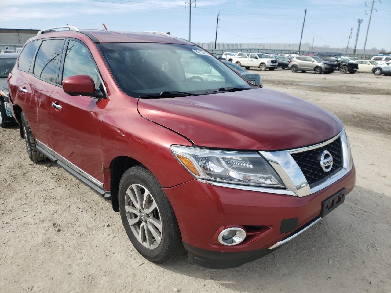 NISSAN PATHFINDER 2015 with VIN 5N1AR2MM8FC721950 - Photo from auction