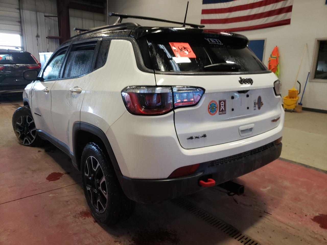 Photo 3 from auction – 2019 JEEP COMPASS TR with VIN 3C4NJDDB6KT654030
