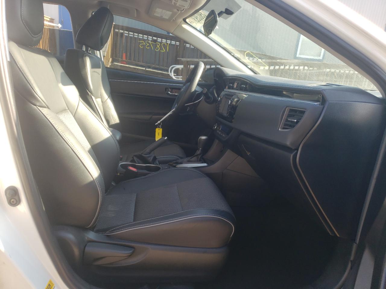 Photo 5 from auction – 2016 TOYOTA COROLLA L with VIN 2T1BURHE6GC743540