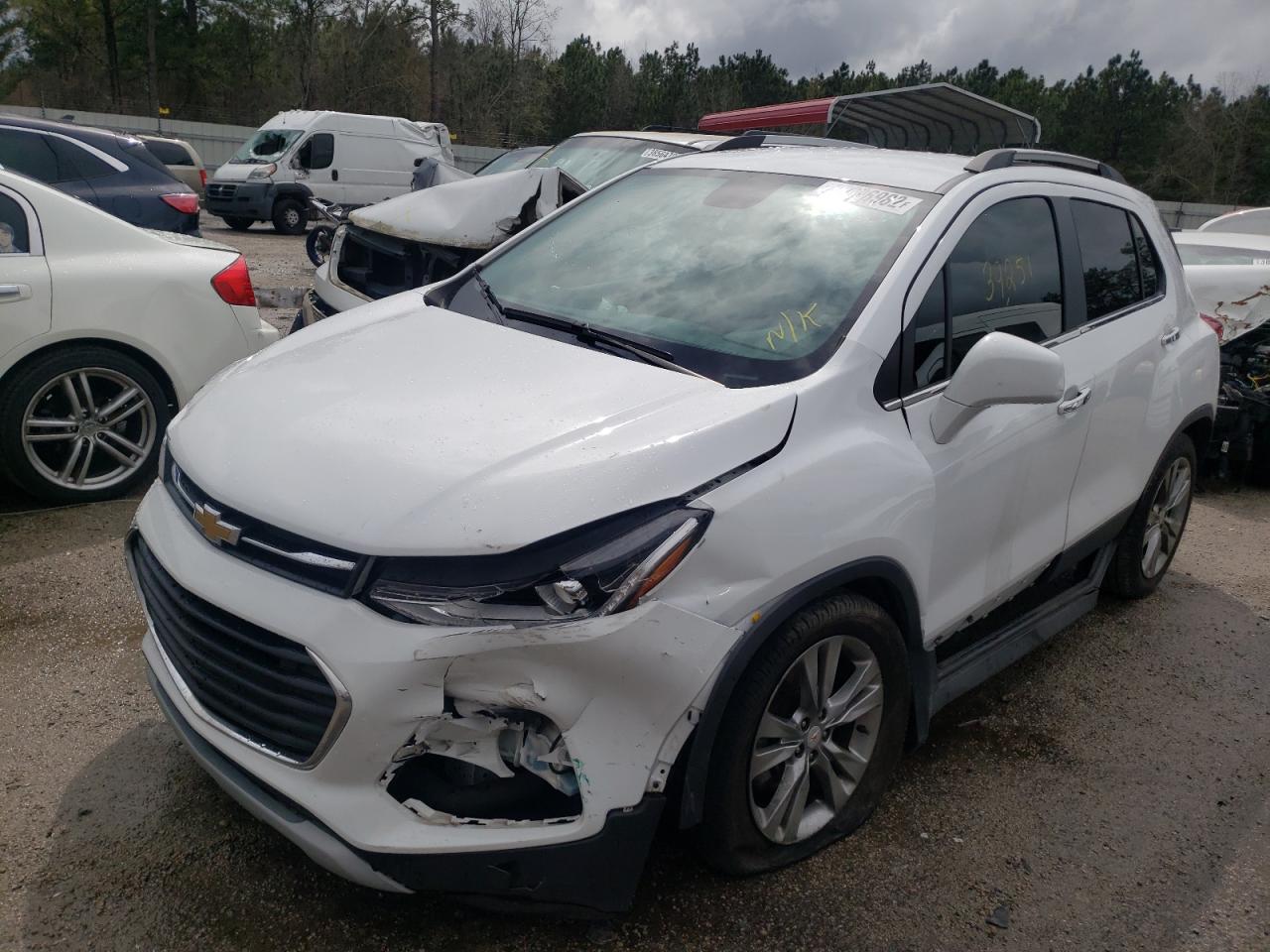 Photo 2 from auction – 2020 CHEVROLET TRAX 1LT with VIN KL7CJLSB6LB061837