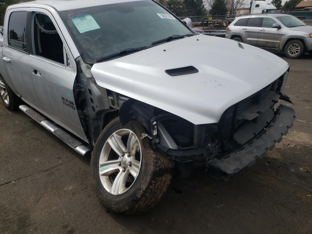 Photo 9 from auction – 2014 RAM 1500 SPORT with VIN 1C6RR7MT7ES158767