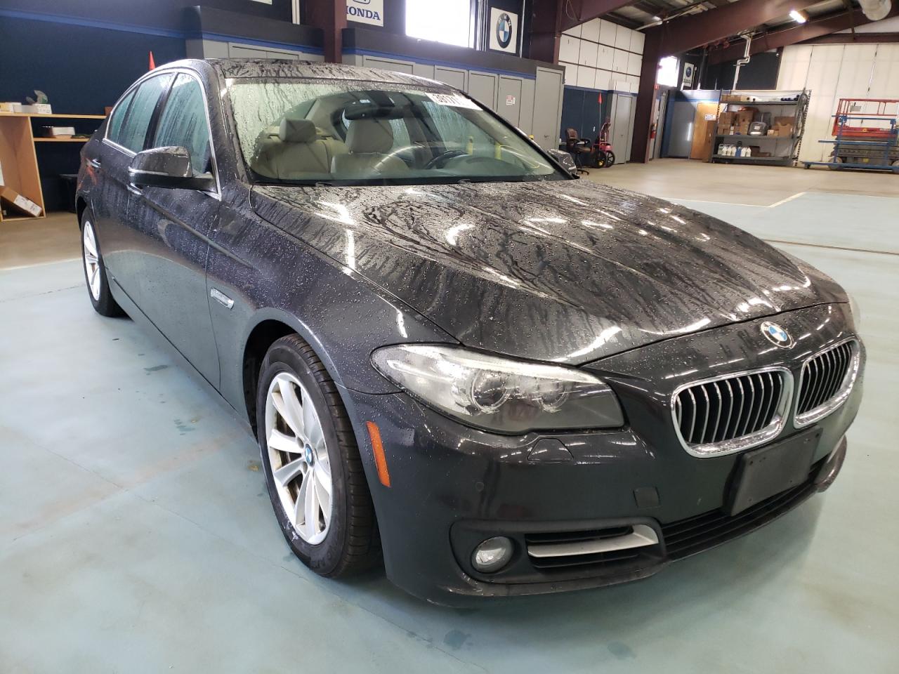 BMW 528 XI 2015 with VIN WBA5A7C57FD626310 - Photo from auction