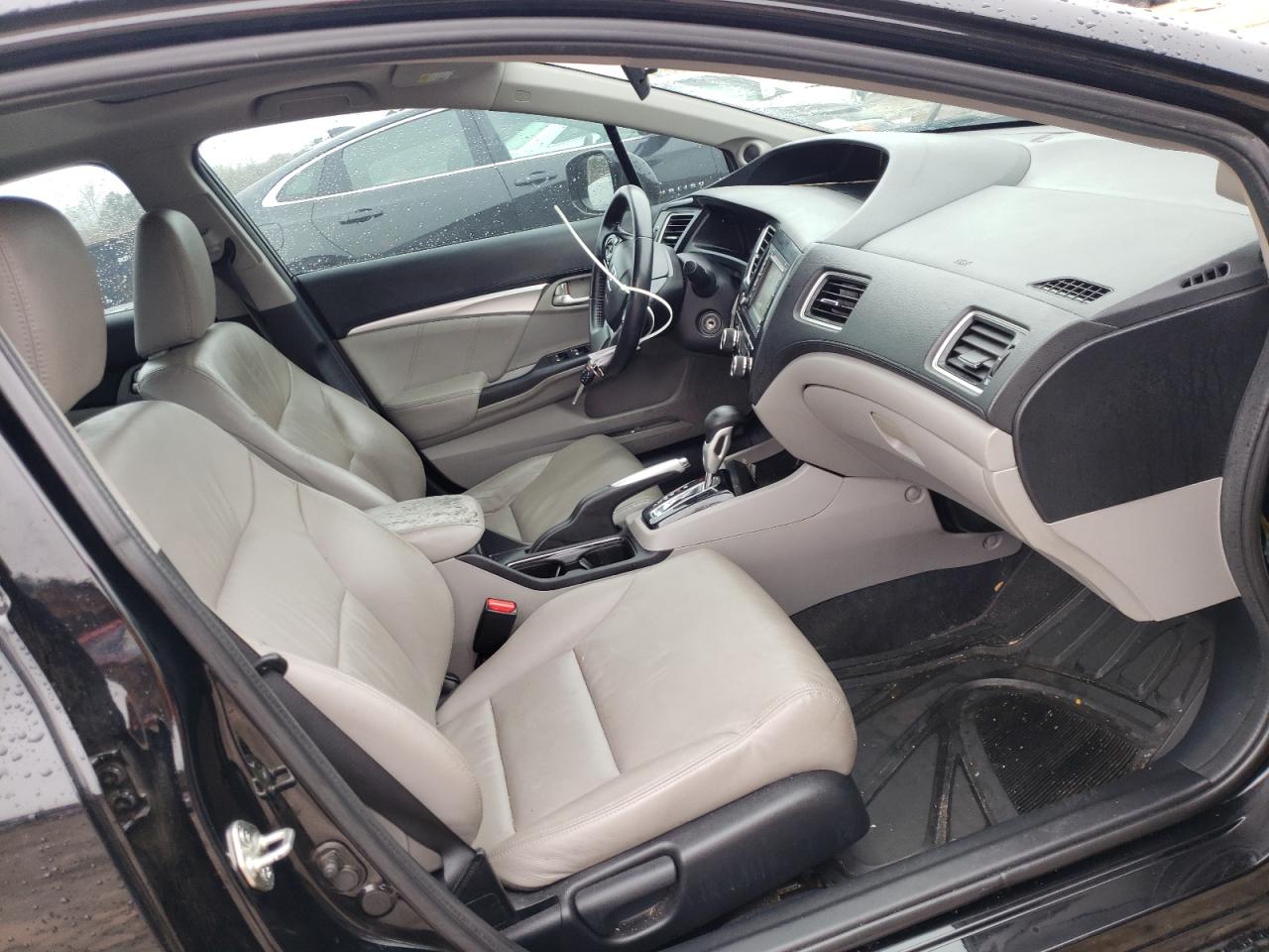 Photo 5 from auction – 2013 HONDA CIVIC EXL with VIN 19XFB2F91DE046052