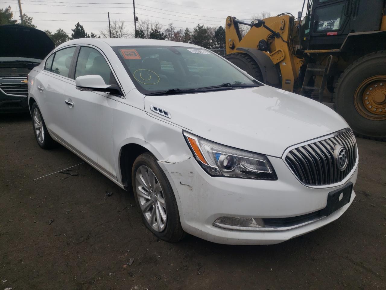 BUICK LACROSSE 2015 z numerem VIN 1G4GB5G30FF130979 - Zdjęcie z aukcji