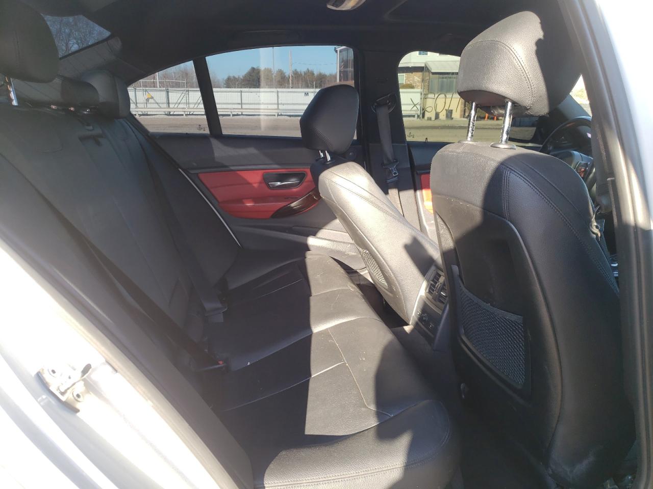 Zdjęcie 6 z aukcji – 2013 BMW 335 XI z VIN WBA3B9C54DJ437421