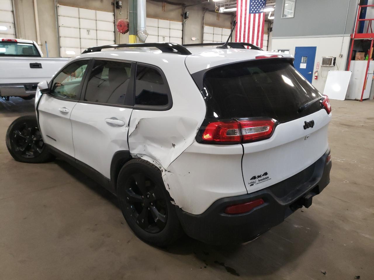 Photo 3 from auction – 2015 JEEP CHEROKEE L with VIN 1C4PJMCS6FW774887