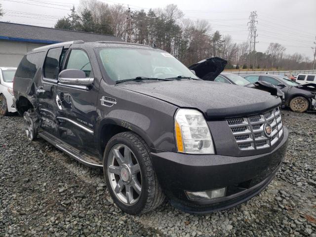 CADILLAC ESCALADE 2011 with VIN 1GYS3HEF8BR232382 - Photo from auction