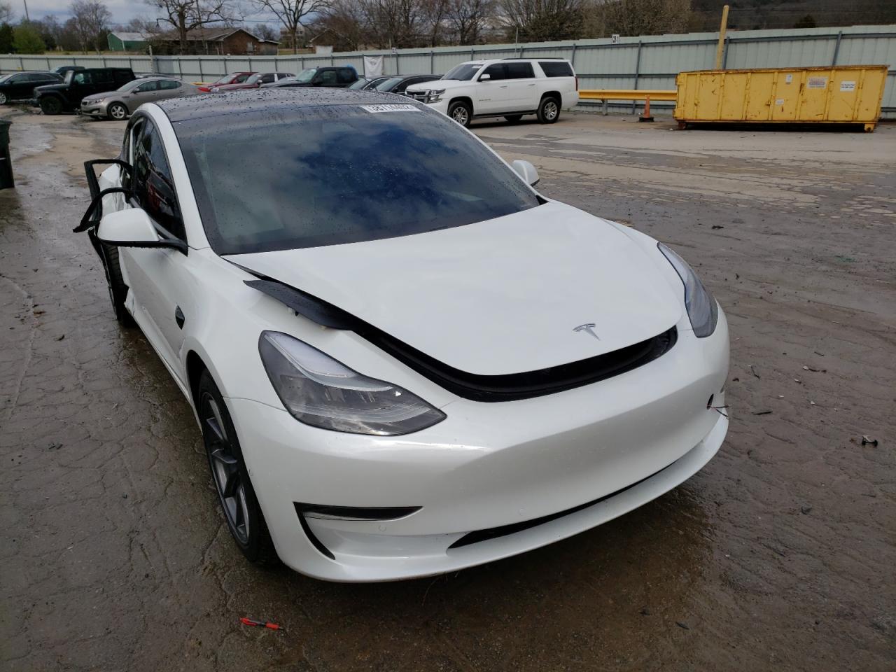 TESLA MODEL 3 2021 with VIN 5YJ3E1EAXMF082820 - Photo from auction
