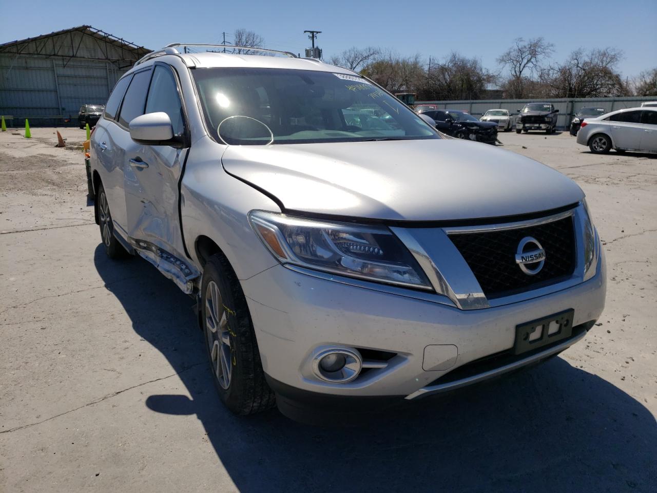 NISSAN PATHFINDER 2014 with VIN 5N1AR2MN5EC714364 - Photo from auction