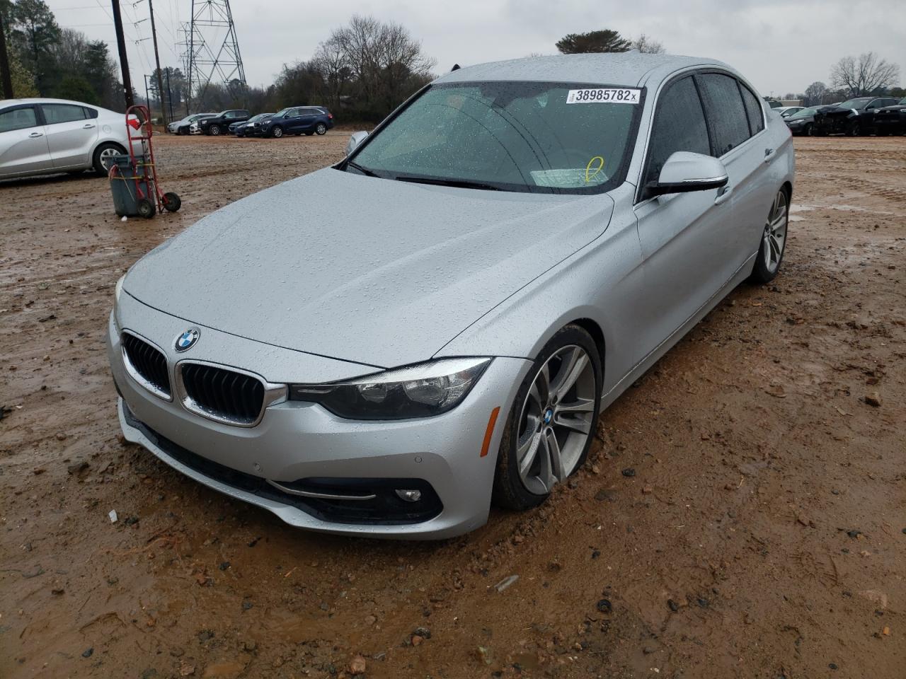 Photo 2 from auction – 2017 BMW 330 I with VIN WBA8B9G57HNU51098