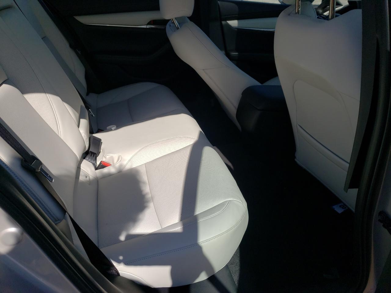 Photo 6 from auction – 2022 MAZDA 3 PREMIUM with VIN JM1BPADL2N1507823