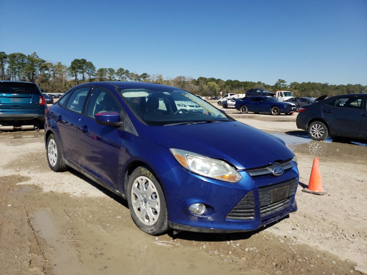 FORD FOCUS SE 2012 with VIN 1FAHP3F29CL329829 - Photo from auction