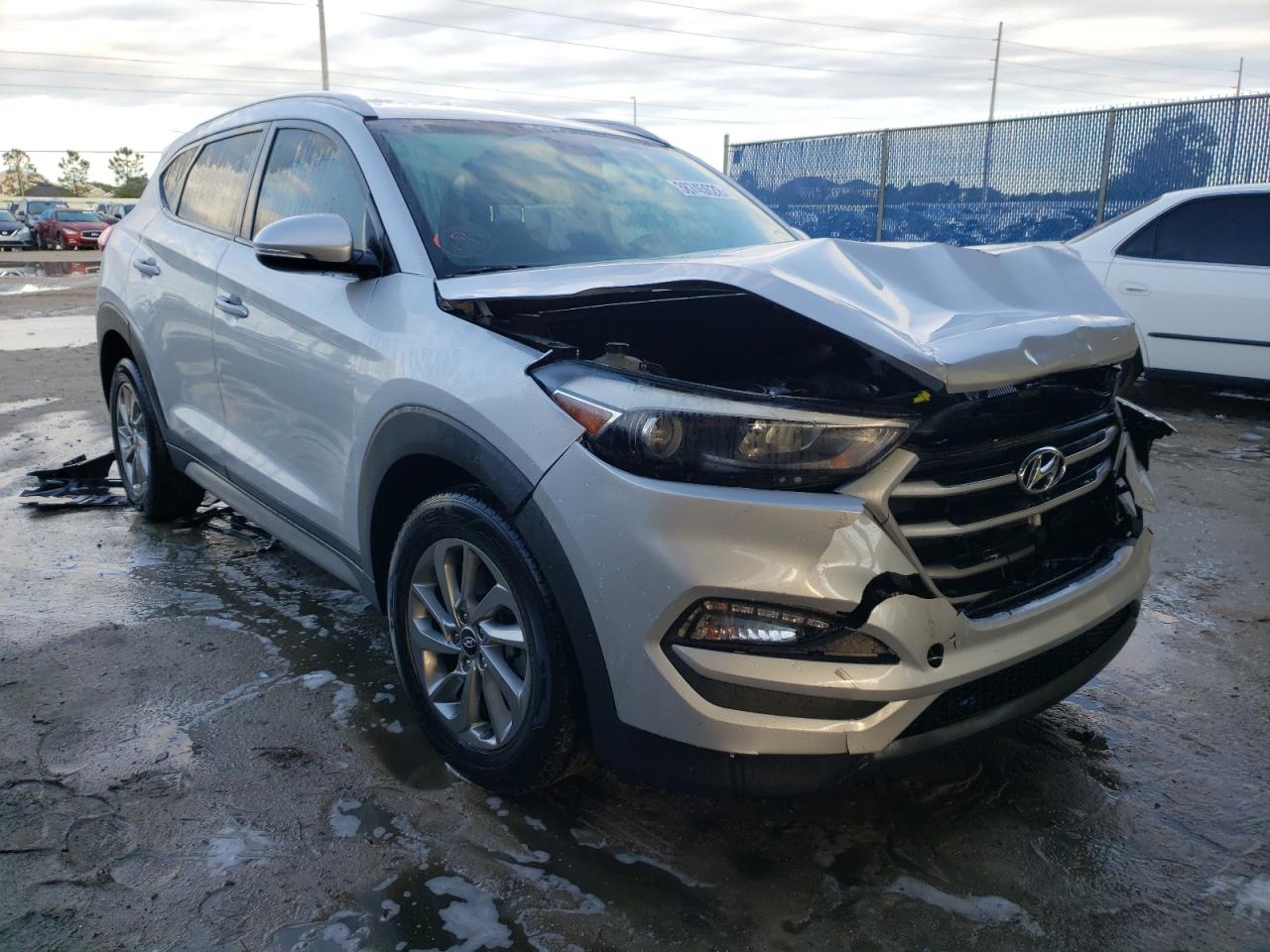 Photo 1 from auction – 2017 HYUNDAI TUCSON LIM with VIN KM8J33A48HU535186