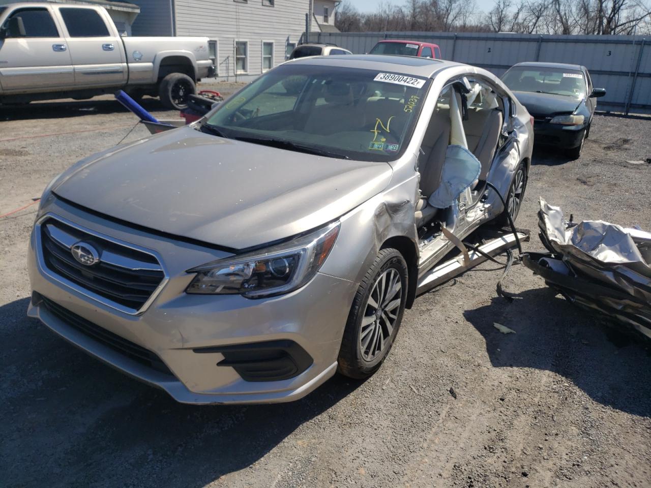 Photo 2 from auction – 2018 SUBARU LEGACY 2.5 with VIN 4S3BNAD60J3033093