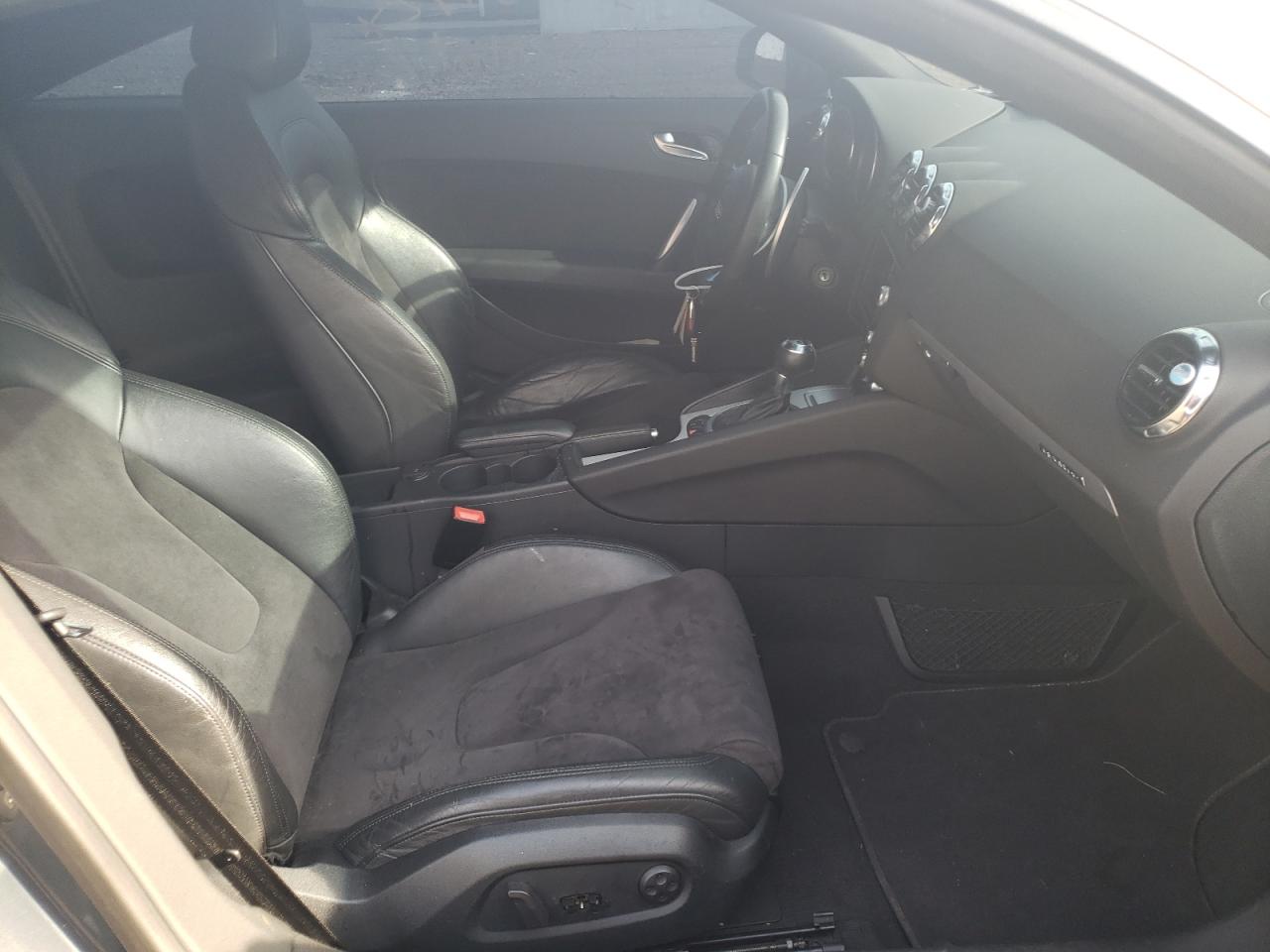 Photo 5 from auction – 2010 AUDI TT PRESTIG with VIN TRUKFAFK1A1022189