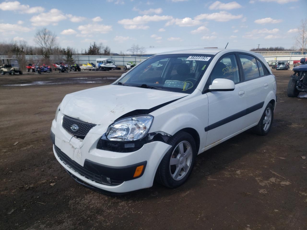 Photo 2 from auction – 2006 KIA RIO 5 with VIN KNADE163666139773