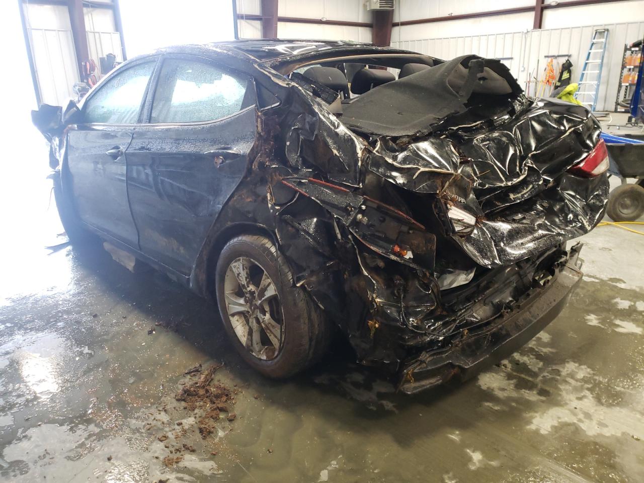 Photo 3 from auction – 2016 HYUNDAI ELANTRA with VIN KMHDH4AE8GU592984
